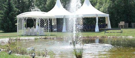 Espace mariage en plein air