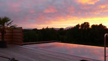 Außenpool, Liegestühle