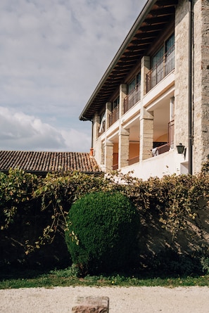 Exterior - Il Colombaro (Salò)