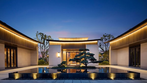 Exterior - Hilton Suzhou New District (Suzhou)