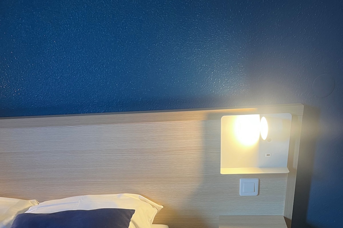 Premium bedding, minibar, desk, laptop workspace