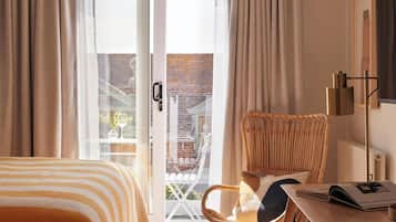 Rum (Cosy) | Värdeförvaringsskåp på rummet och strykjärn/strykbräda