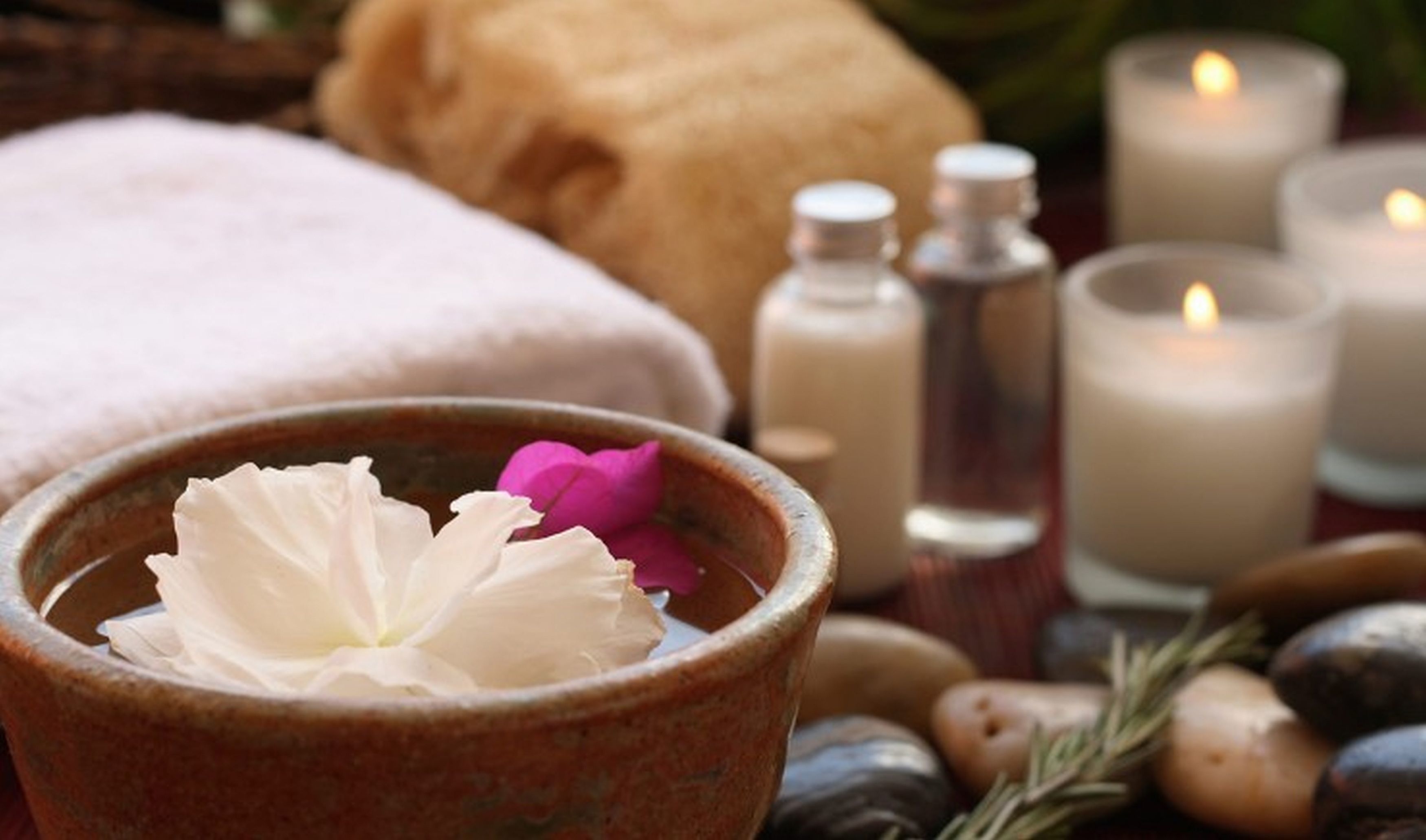 body treatments, hot stone massages, body wraps, body scrubs, facials