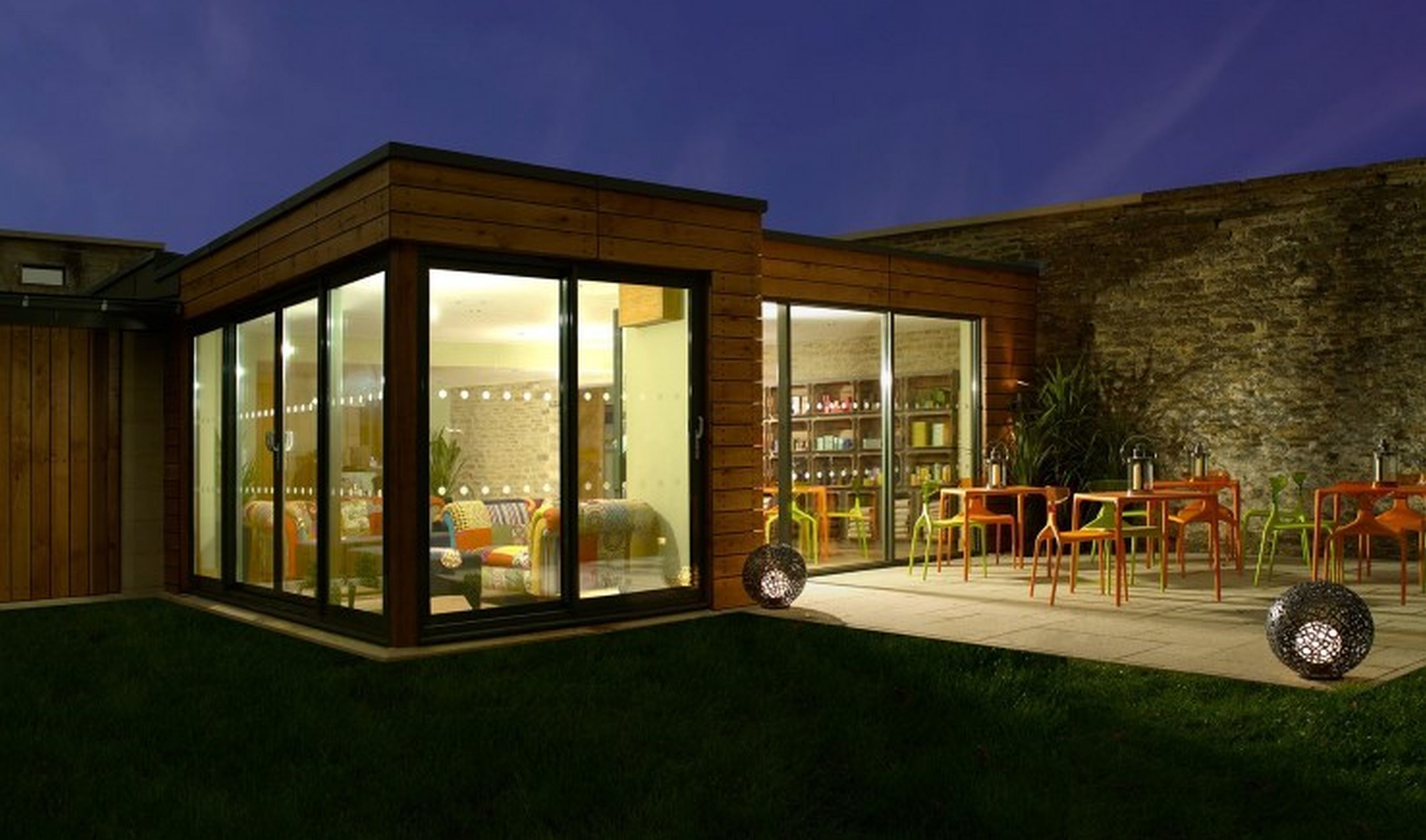 couples treatment room(s), sauna, steam room, body treatments