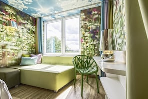 Dubbelrum - 1 kingsize-säng | Skrivbord, mörkläggningsgardiner, ljudisolering och gratis wi-fi