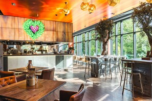 Bar (en la propiedad)