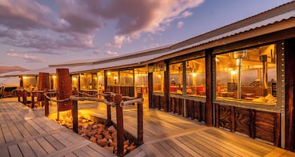Moon Mountain Lodge