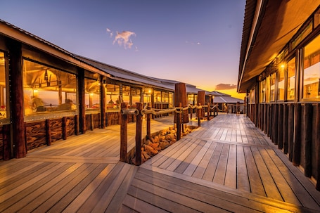 Front of property. Moon Mountain Lodge
