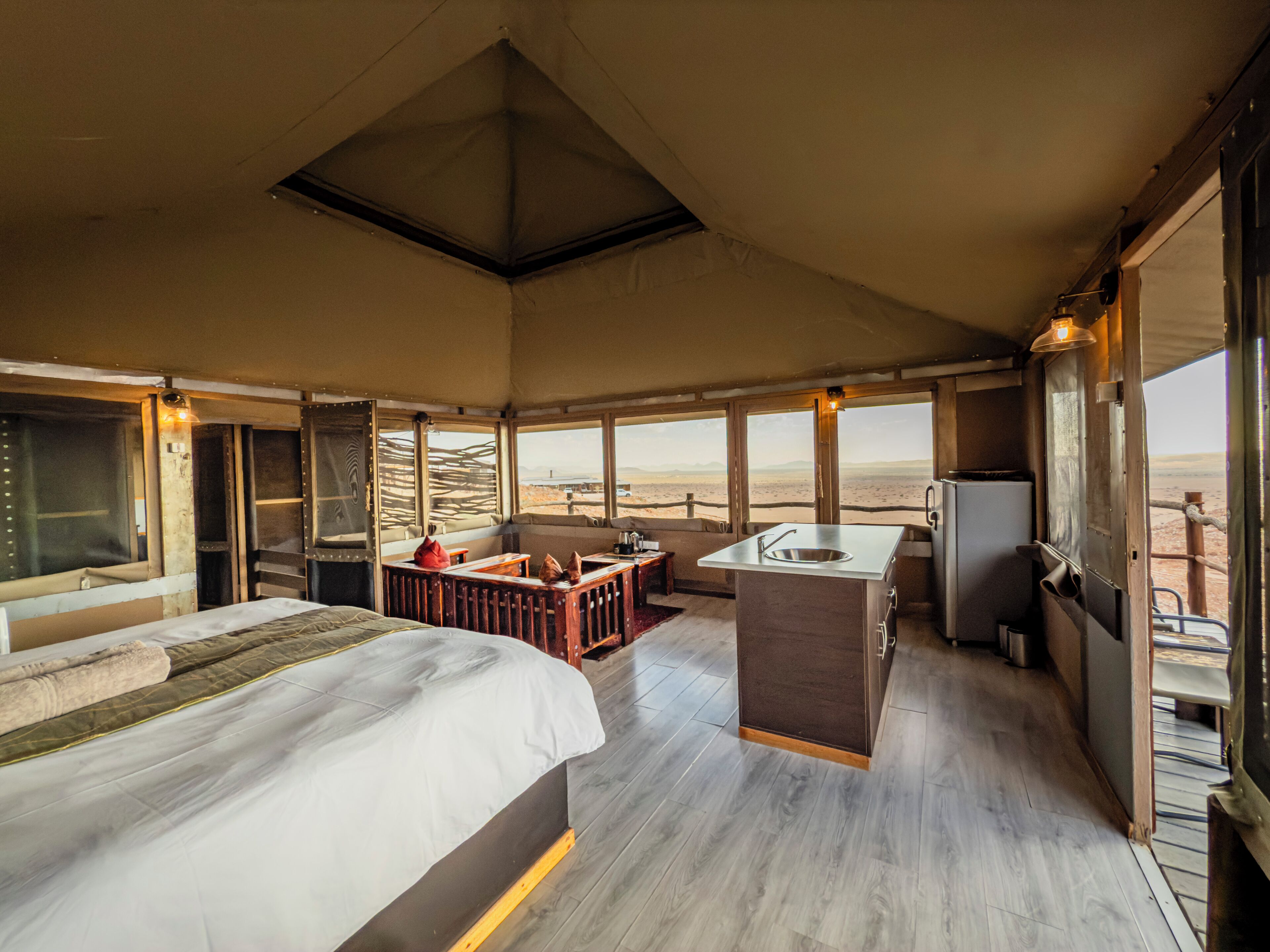 أغطية فراش متميزة و بديكورات فريدة لكل غرفة وملاءات أسرّة