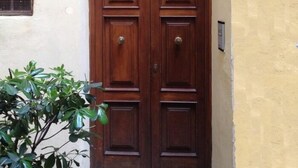 Front of property - Al Cardinale (Lucca)