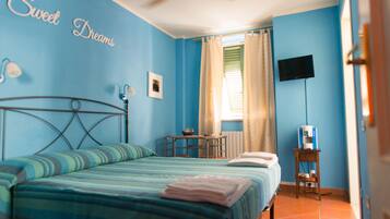 Double Room | Free WiFi