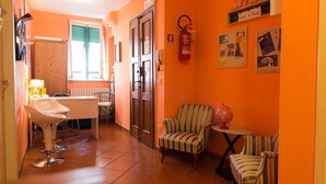 Interior entrance - Al Cardinale (Lucca)