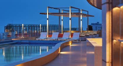 Lotte City Hotel Jeju