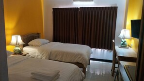 Habitación Premium con 2 camas individuales | Wifi gratis 