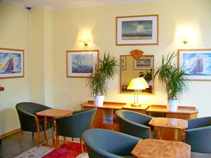 Café da manhã self-service todos os dias mediante uma taxa