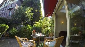 Terrasse/gårdhave
