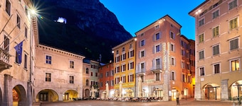 Hotel Portici Romantik & Wellness