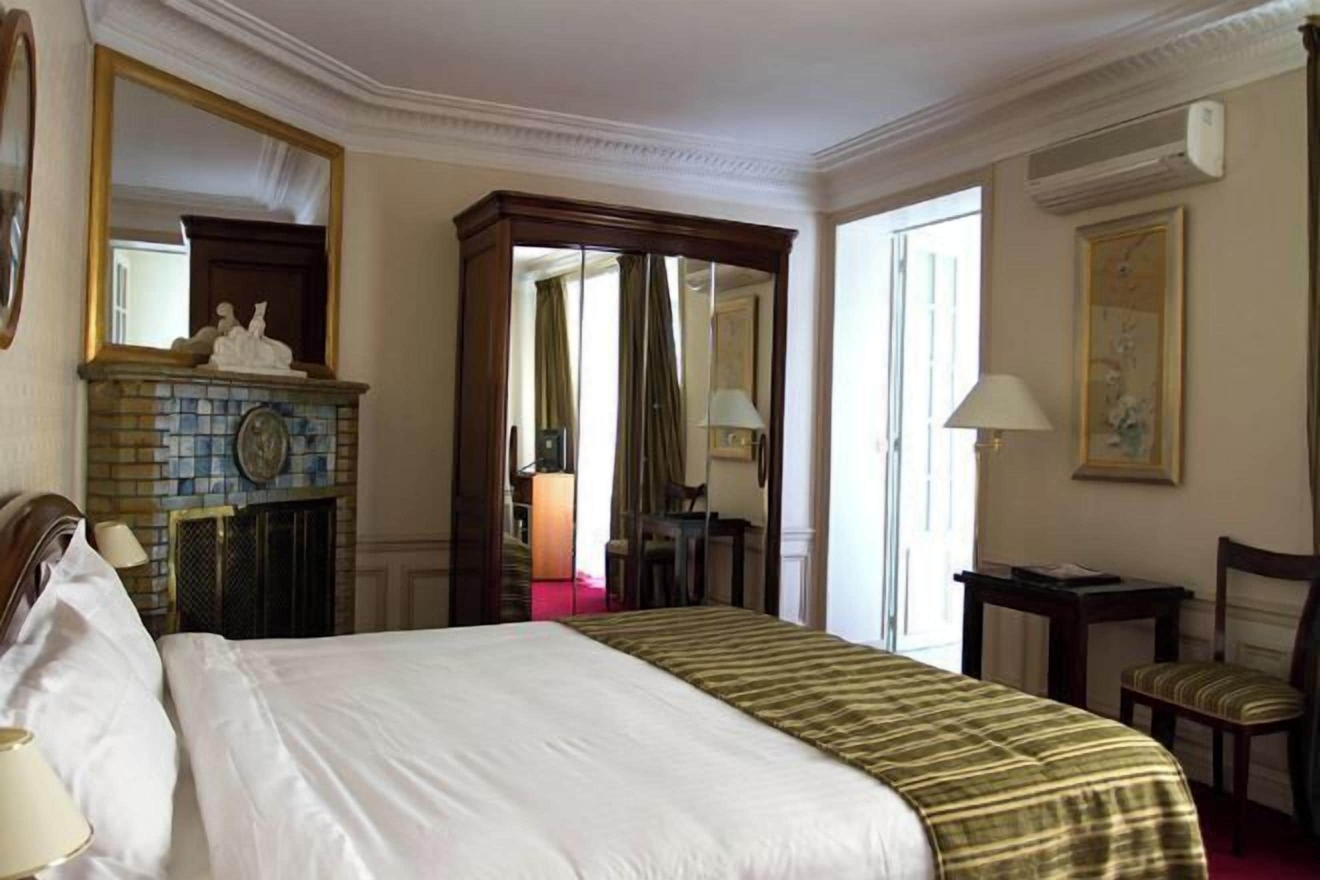 Premium bedding, minibar, in-room safe, individually decorated