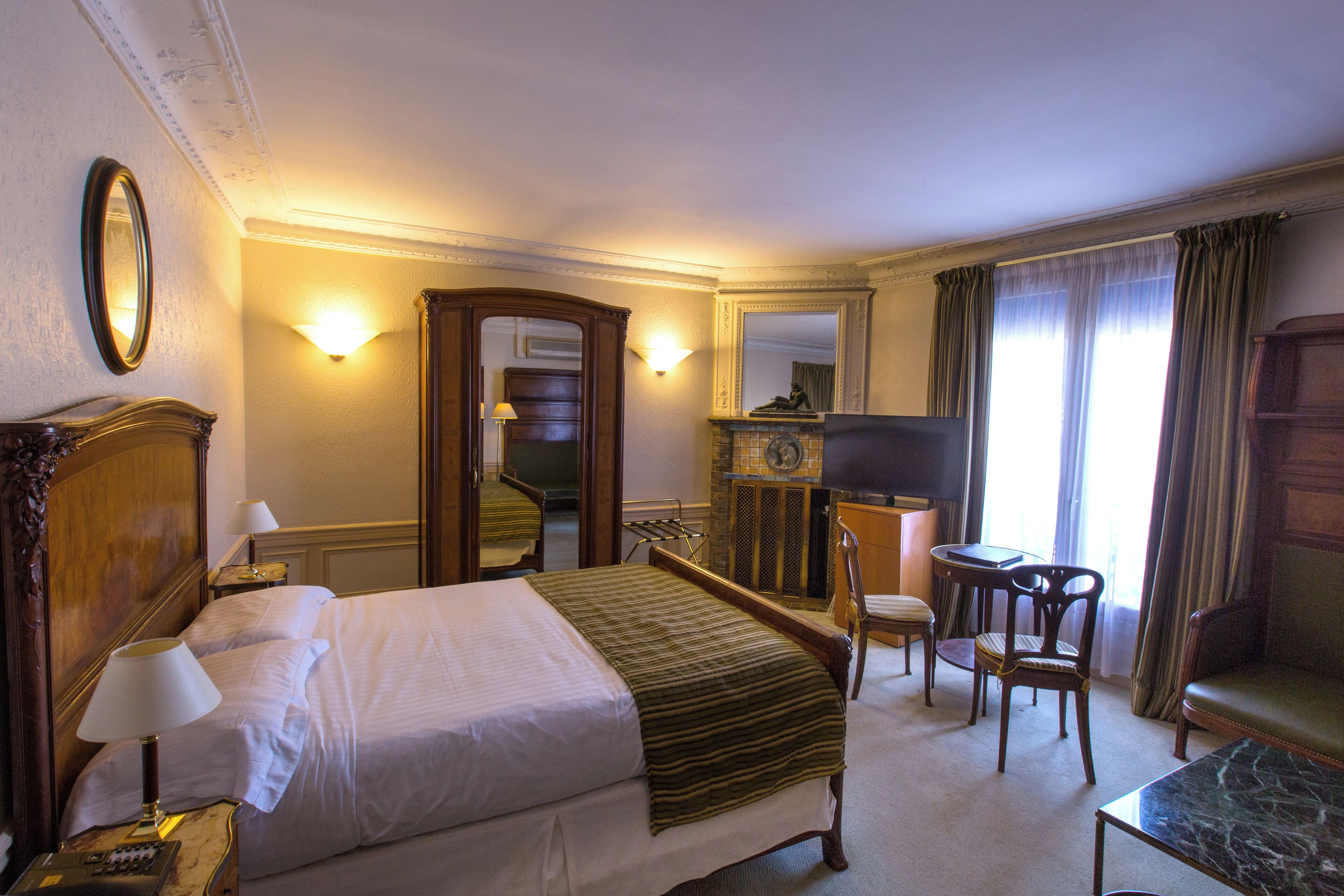 superior double room | premium bedding, minibar, in-room safe, individually decorated