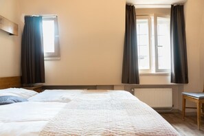 Desk, free WiFi, bed sheets