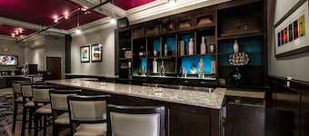 The Parker Inn & Suites