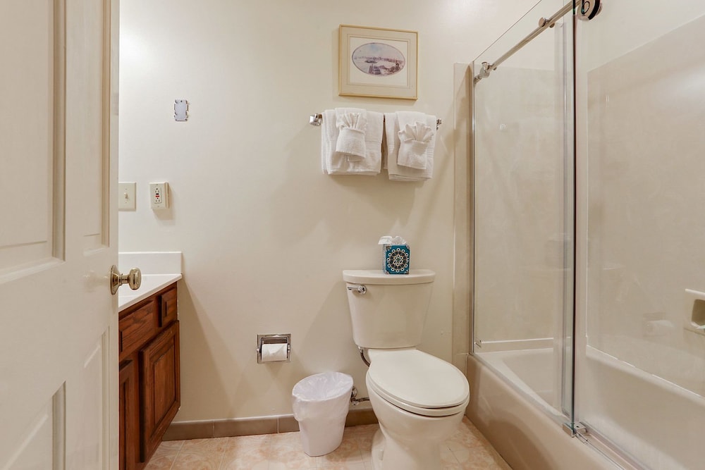 Grenoble House by null