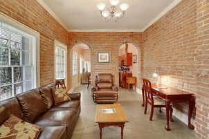 39-inch flat-screen TV with digital channels, TV