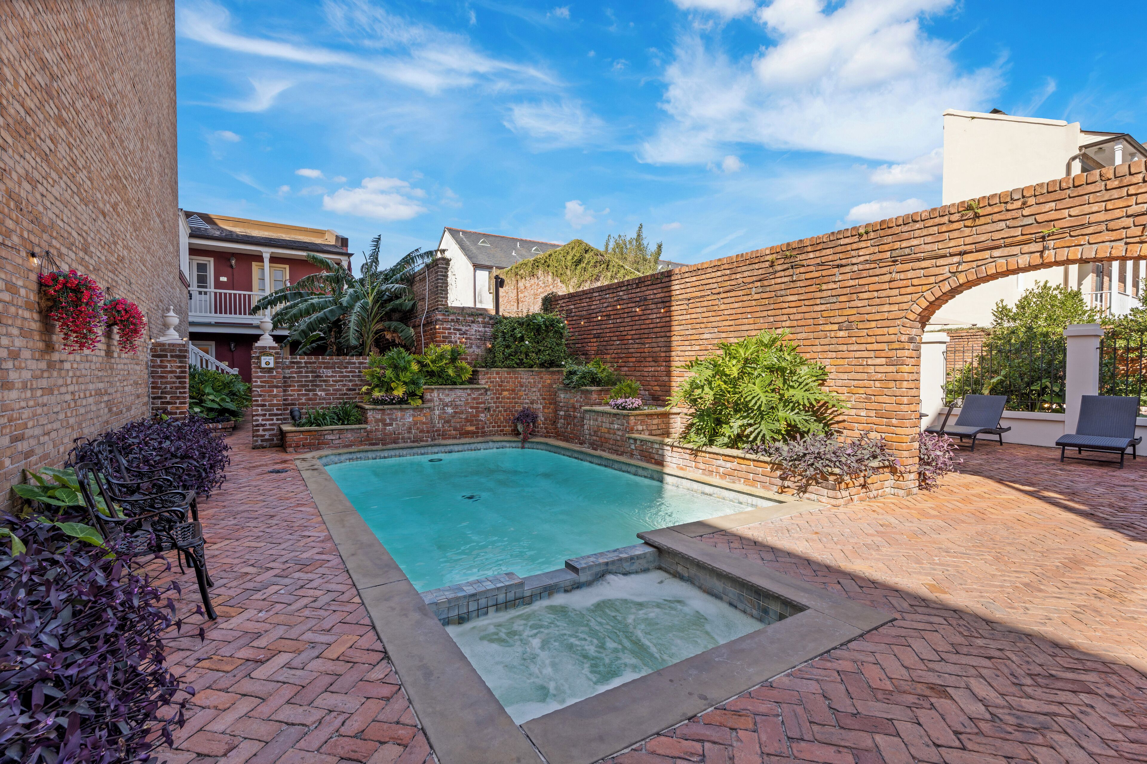 Photo - Grenoble House