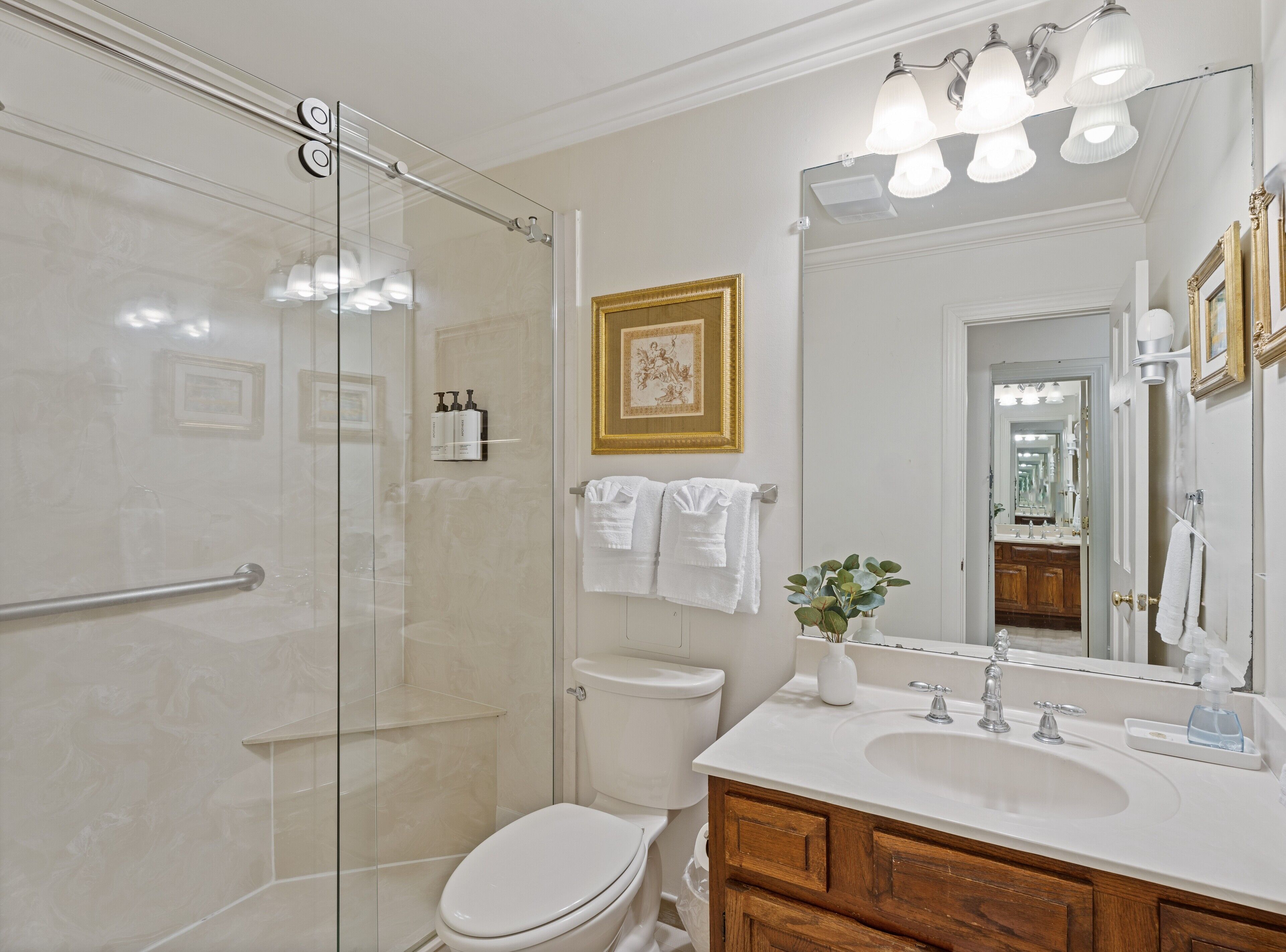 Photo - Grenoble House