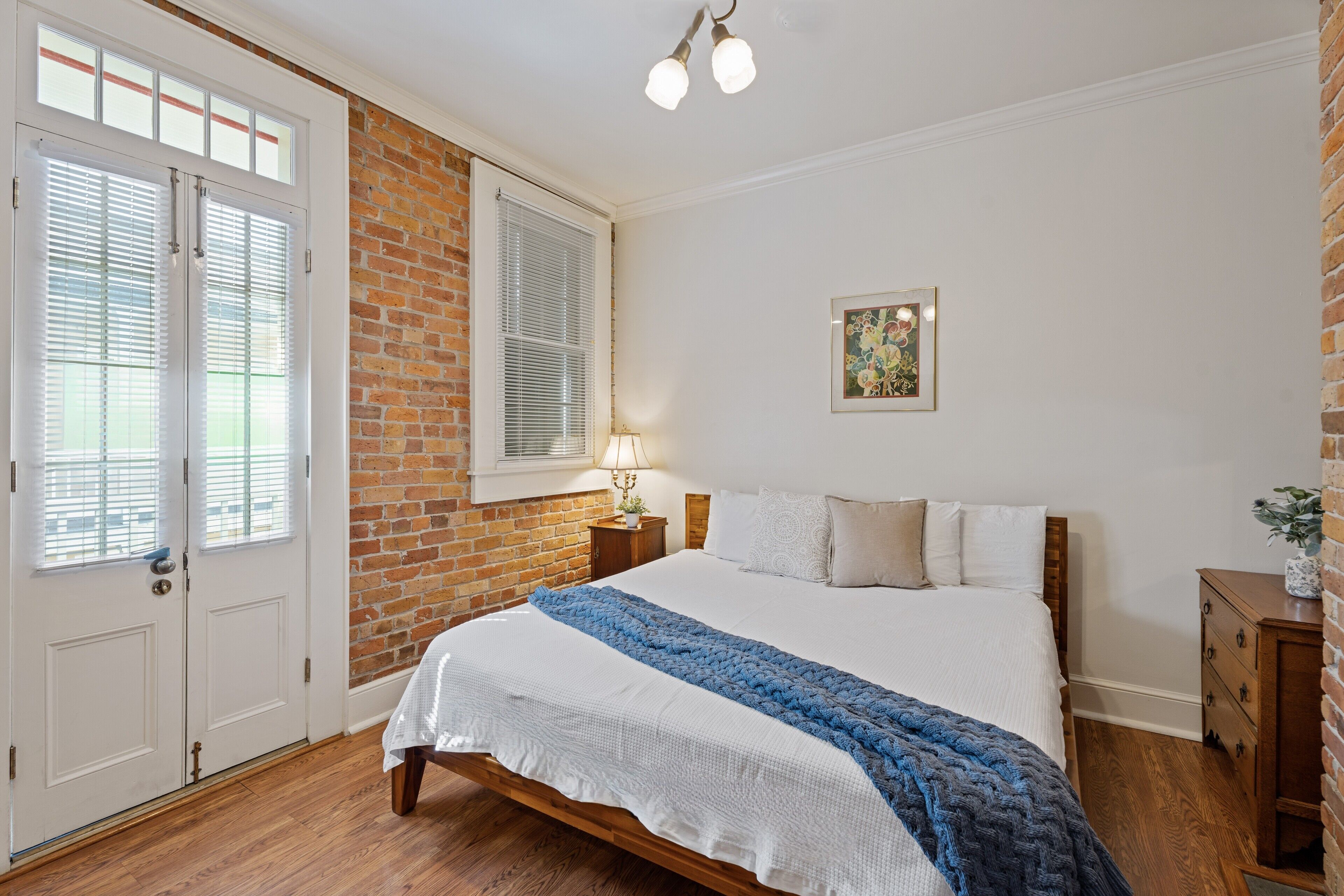 Photo - Grenoble House