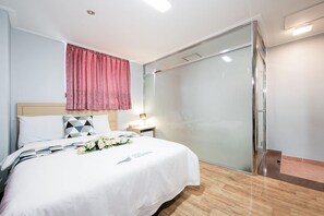 Standard Single Room | Soundproofing, WiFi, bed sheets