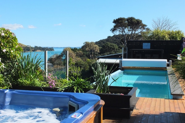 Seasonal outdoor pool, pool loungers
