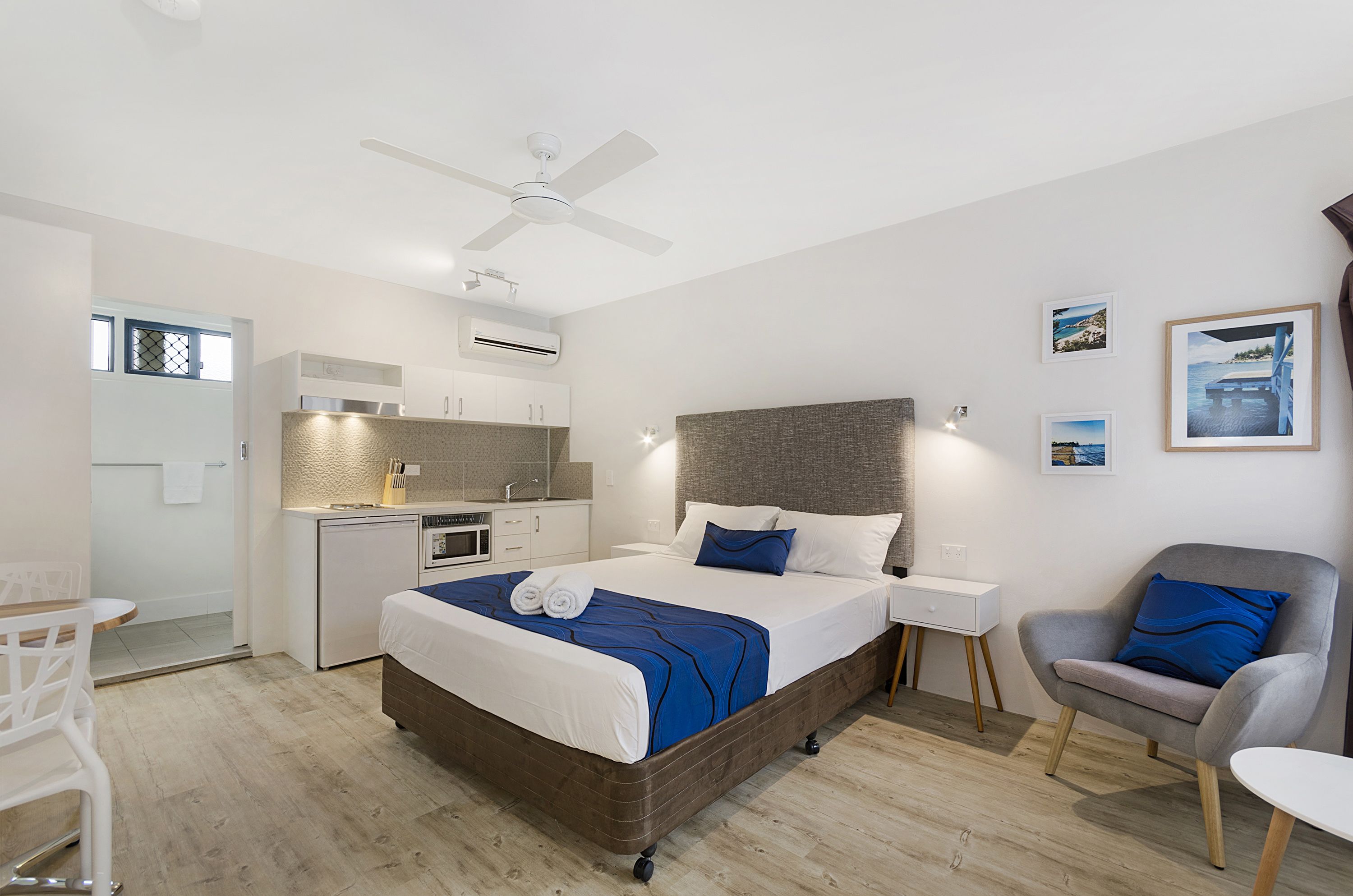 Colchones con pillow-top, decoración personalizada y muebles diferentes 