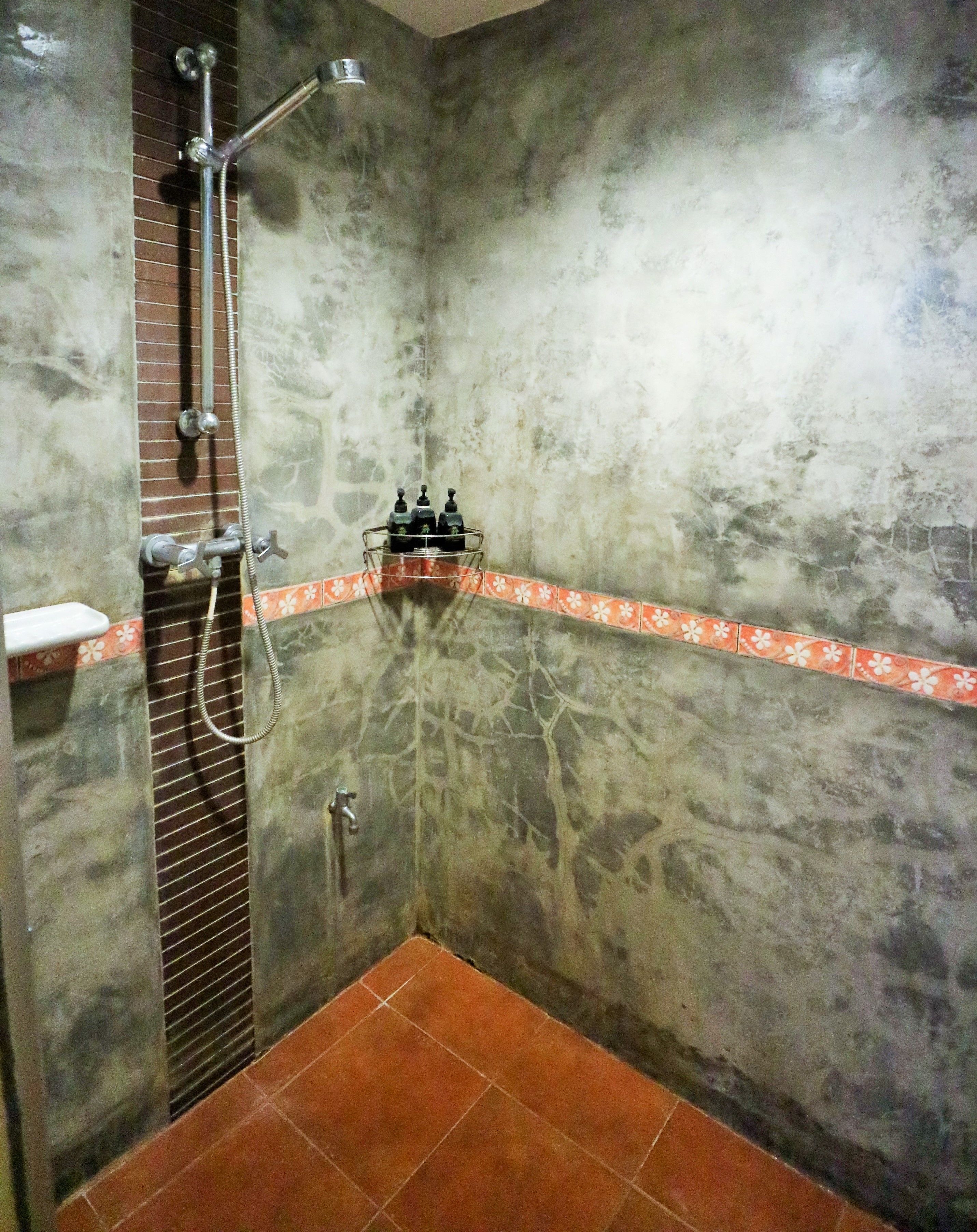 villa, garden view 2nd floor | bathroom shower