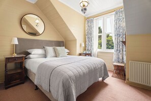 Chambre Double Standard, 1 grand lit, non-fumeurs | Literie hypoallergénique, couette en duvet d'oie