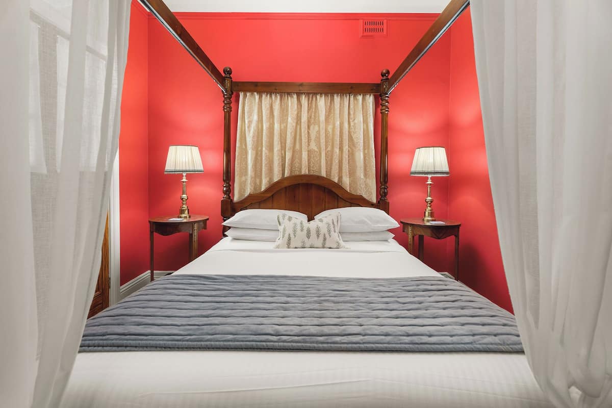 Deluxe Double Room, 1 Queen Bed, Non Smoking, Ground Floor | Hypo-allergenic bedding, down duvets, individually decorated