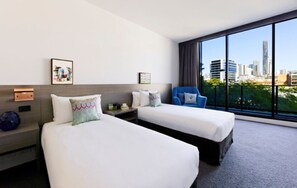 Deluxe Twin Room, Balcony | In-room safe, blackout curtains, soundproofing, iron/ironing board - Alpha Mosaic Hotel Fortitude Valley (Fortitude Valley)