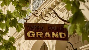 A sign for Yarra Valley Grand.