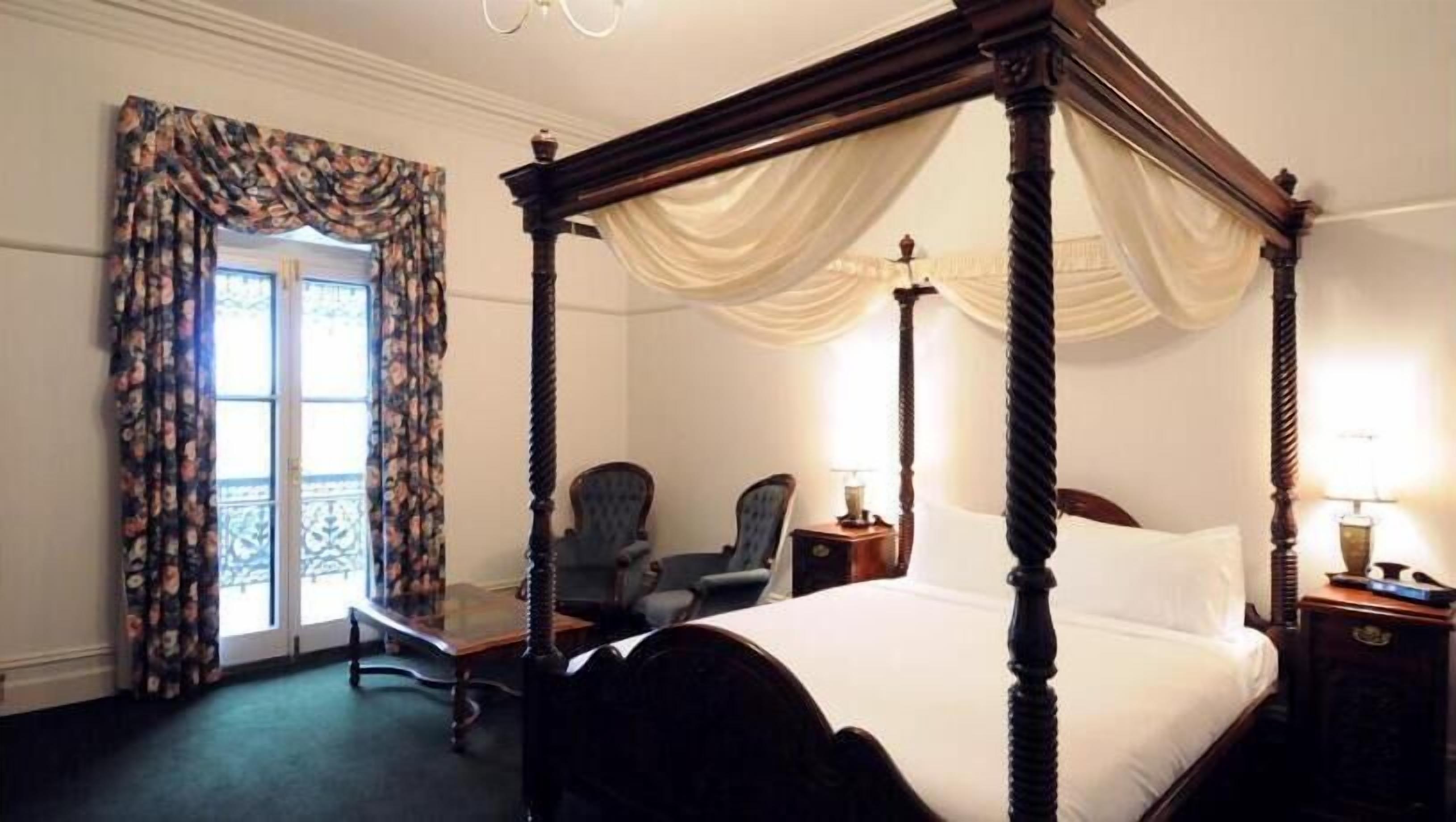 迷你吧、特色装修、遮光窗帘、熨斗/熨衣板