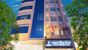 Front of property - evening/night - Kirirom Crystal Hotel (Phnom Penh)