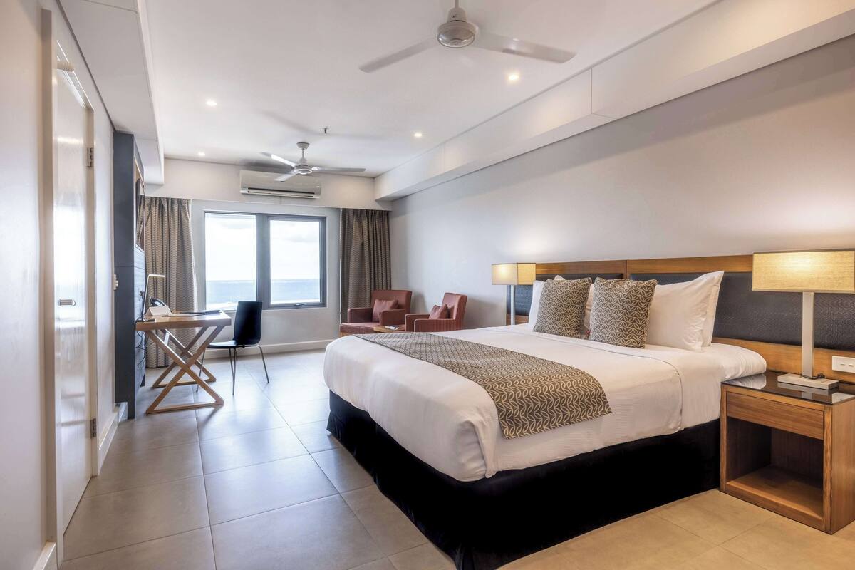 1 bedroom, in-room safe, iron/ironing board, cots/infant beds