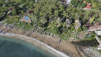 PĂ„ stranden och snorkling