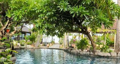 Hidden Paradise Cottages