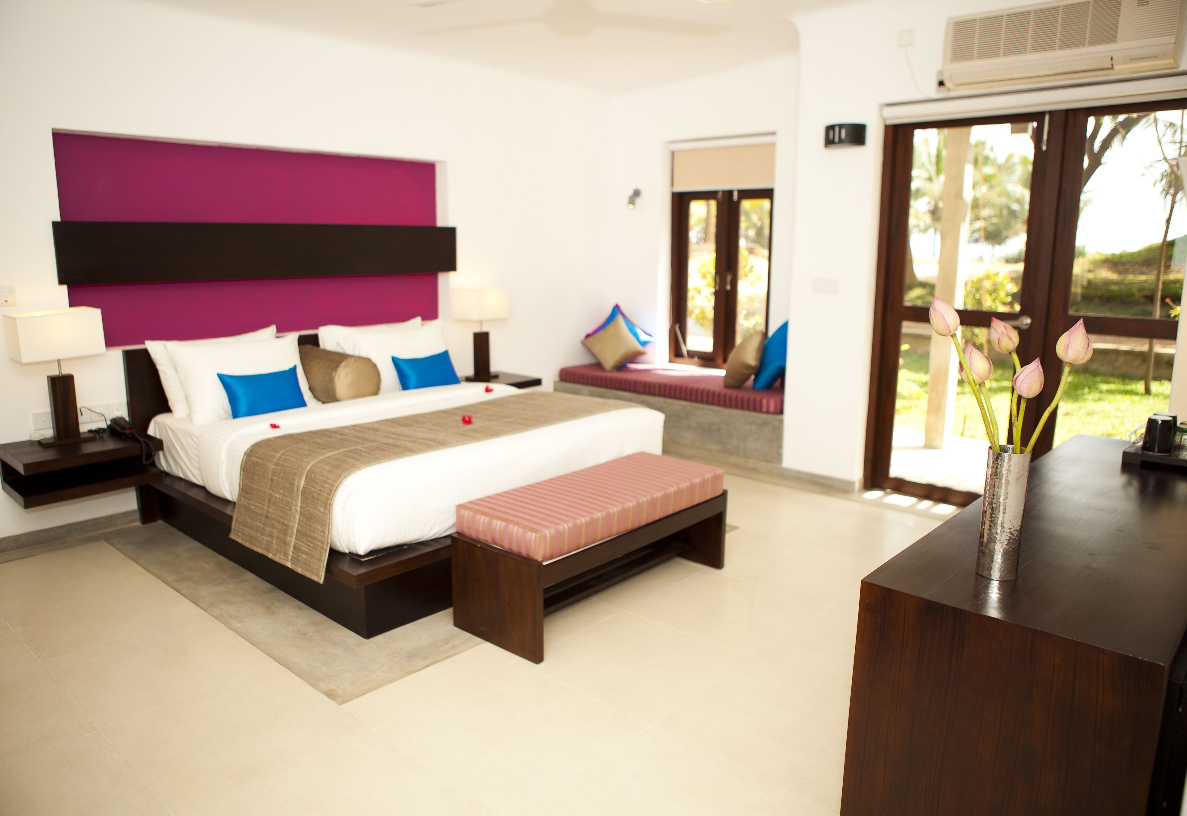 deluxe double or twin room | egyptian cotton sheets, premium bedding, pillow-top beds, minibar
