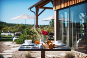 Terrace/patio - Relais des Vigiers (Monestier)