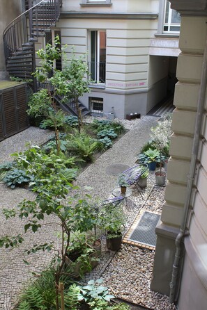 Familienapartment, 2 Schlafzimmer | Ausblick vom Zimmer