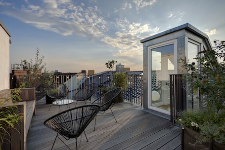 Ático, 2 habitaciones, terraza | Terraza o patio