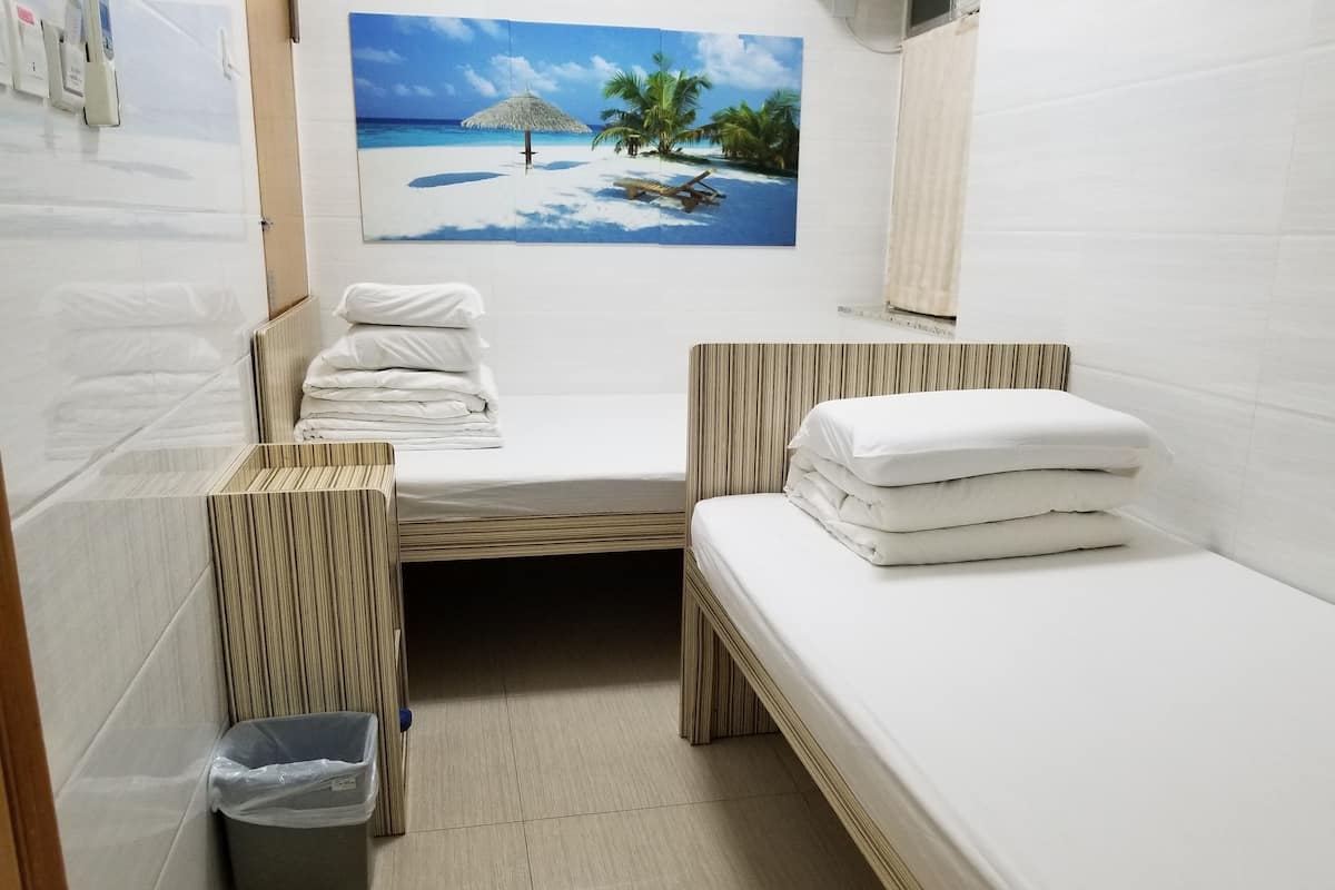 Chambre Triple | Bureau, Wi-Fi gratuit