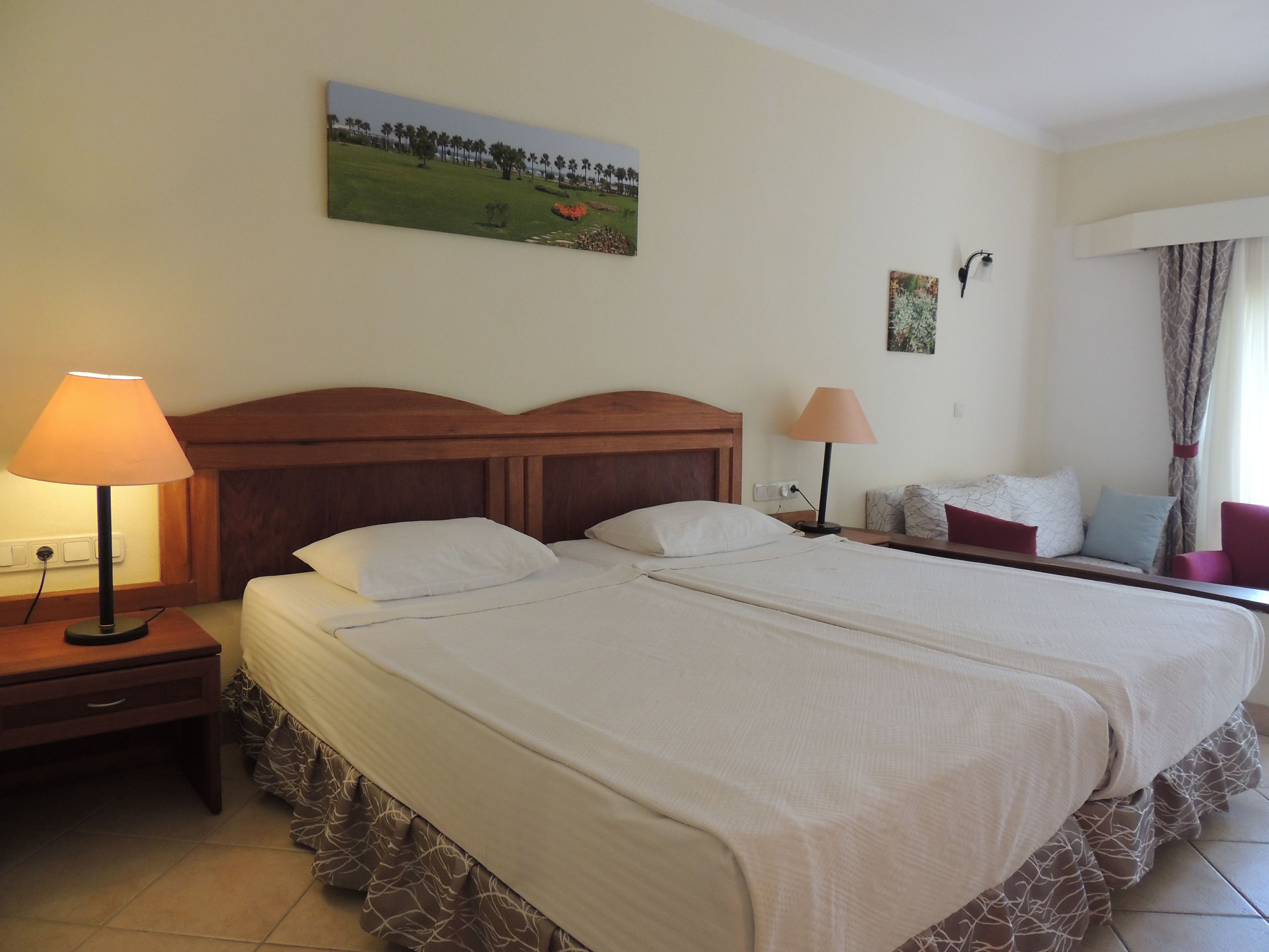 standard room | minibar, in-room safe, soundproofing, free cots/infant beds