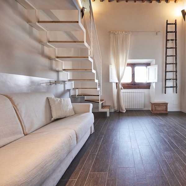 Apartment, 1 Bedroom | Living area | LCD TV - Le Stanze del Duomo (Florence)